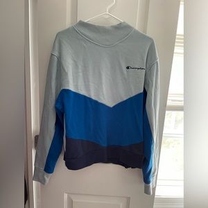 Champion sweatshirt long sleeve blue size large